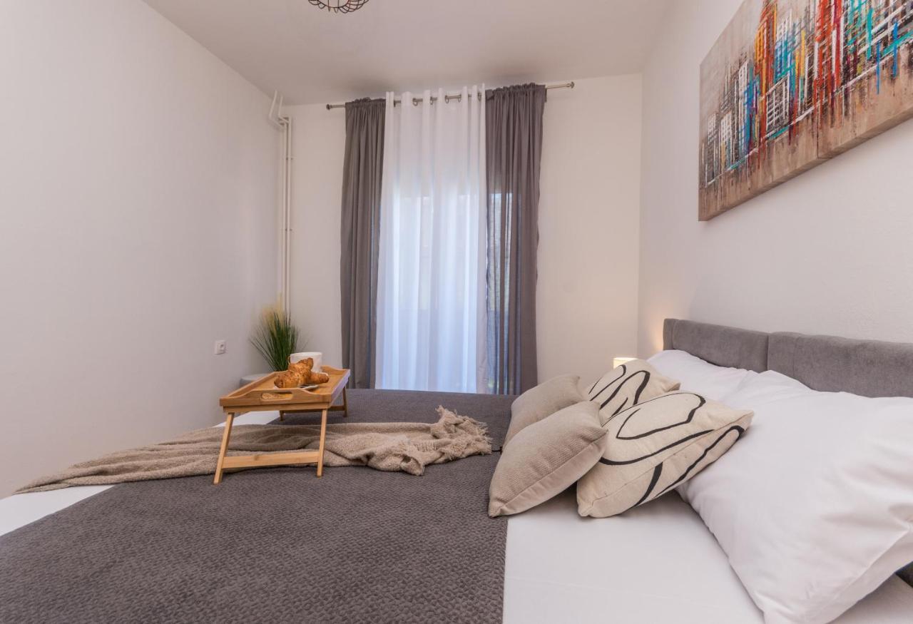 Apartmani A&M Biograd Na Moru Eksteriør billede