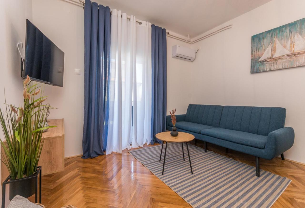 Apartmani A&M Biograd Na Moru Eksteriør billede