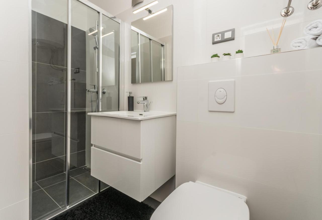 Apartmani A&M Biograd Na Moru Eksteriør billede