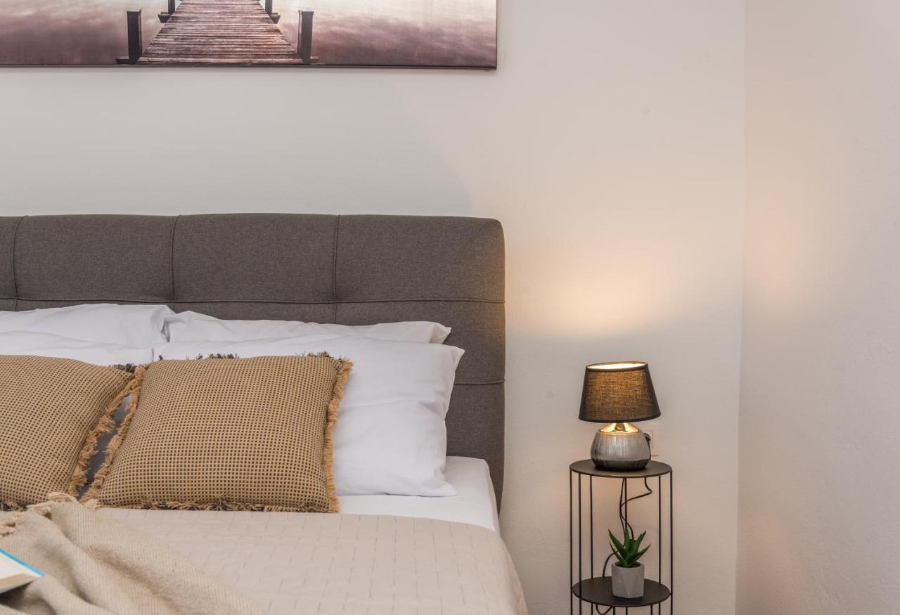 Apartmani A&M Biograd Na Moru Eksteriør billede